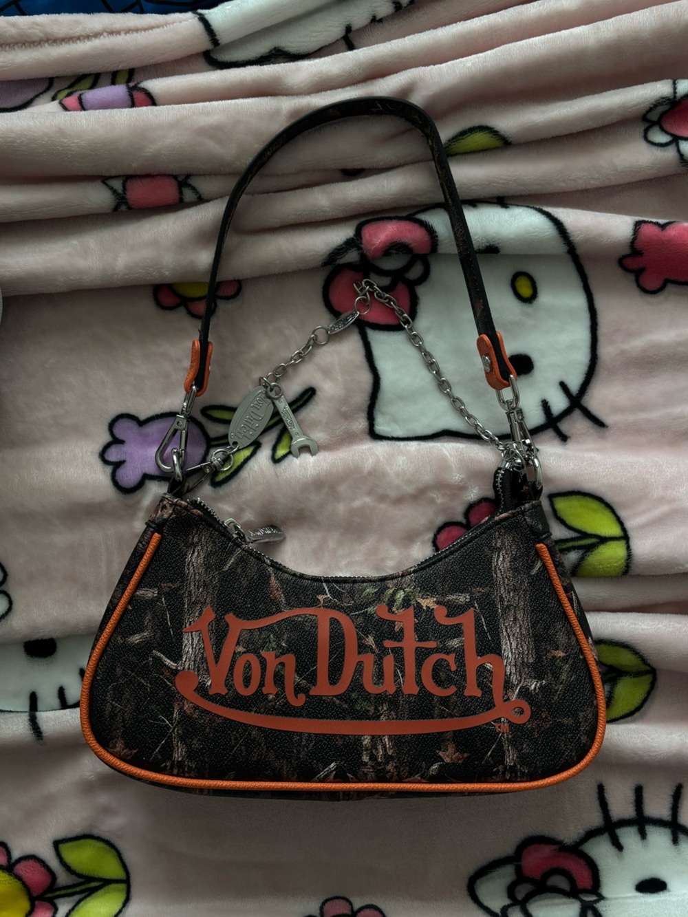 Von Dutch Shoulder Bag - Camo & Orange